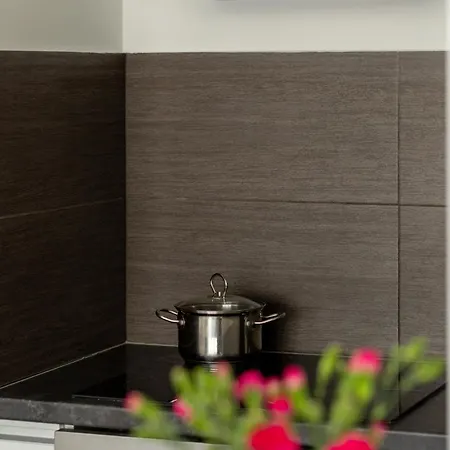 Апартаменти Potulicka Coffee By Bookinghost